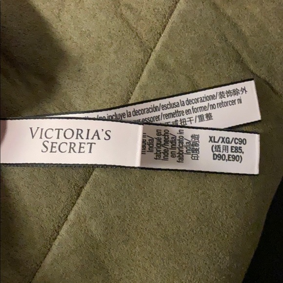 Victoria Secret Bralette - Picture 5 of 7